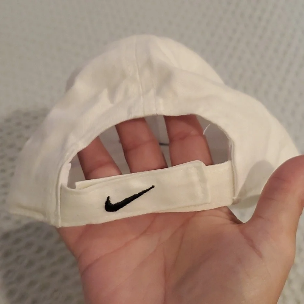 Nike Toddler Swoosh Hat Size 4 to 7 Years - Picture 5 of 5